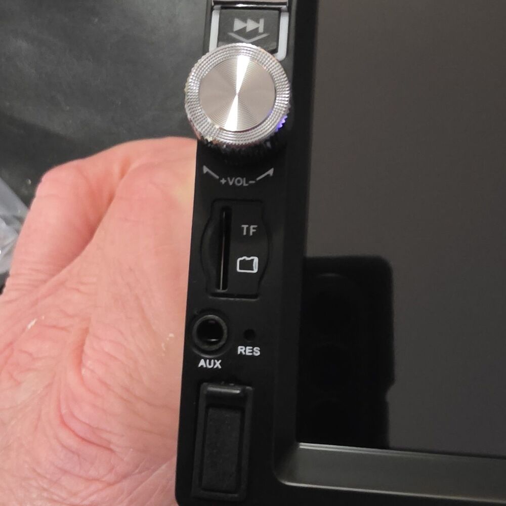 MP5 Car Media Player - Picture 5 of 11